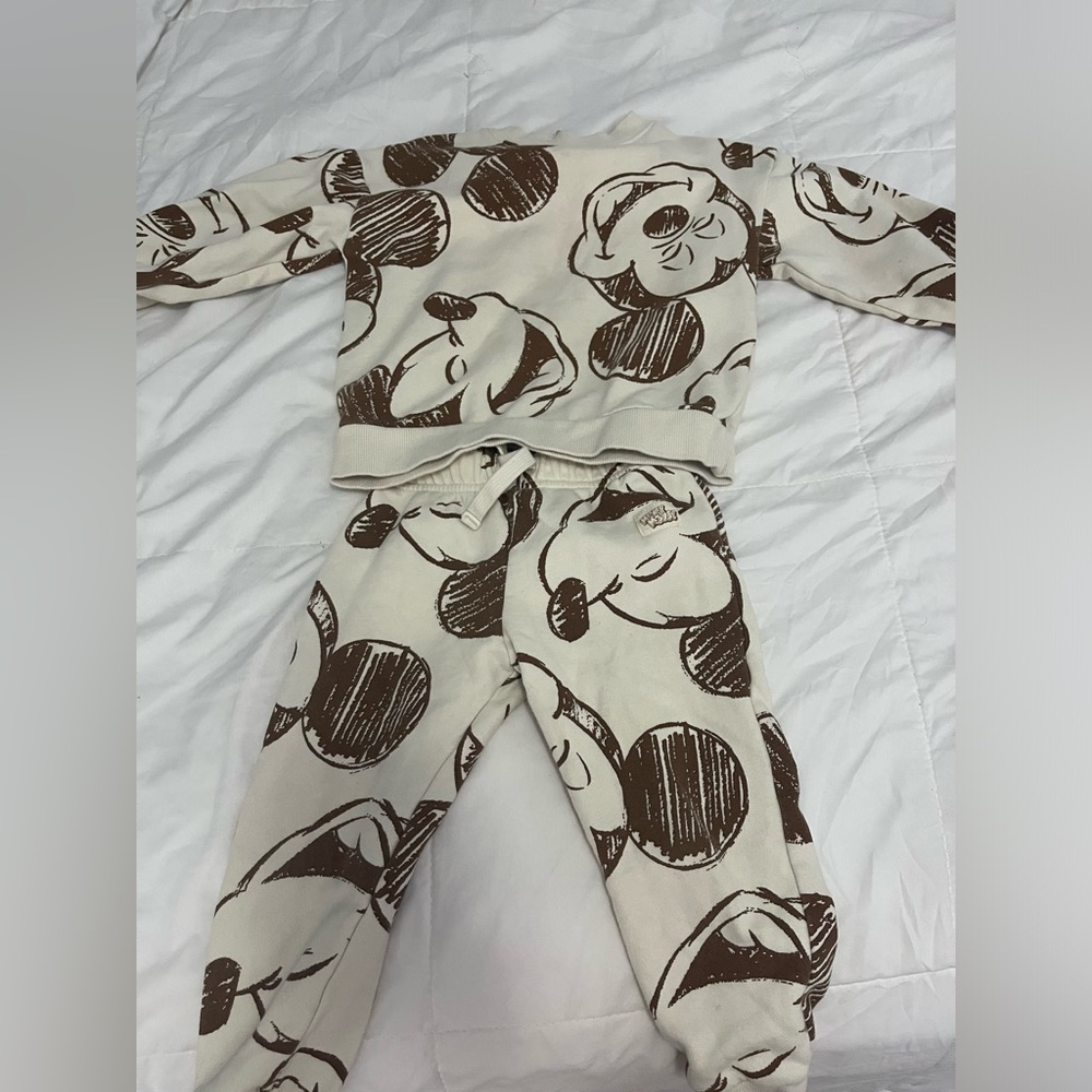 Mickey Mouse toddler set